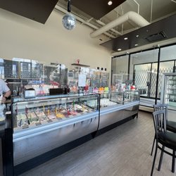 Nuvola Gelato & Dolci - Interior