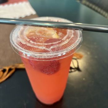 Villa Angel Taquería - Strawberry lemonade - Mexican Near Me - Portland, Oregon Villa Angel Taquería - Strawberry lemonade - Mexican Near Me - Portland, Oregon