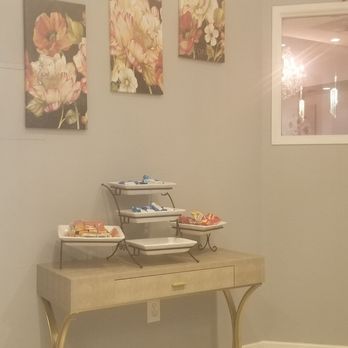 Jazz Nails Lounge - Snacks in the VIP room - Nail Salons Near Me - Henderson, Nevada Jazz Nails Lounge - Snacks in the VIP room - Nail Salons Near Me - Henderson, Nevada