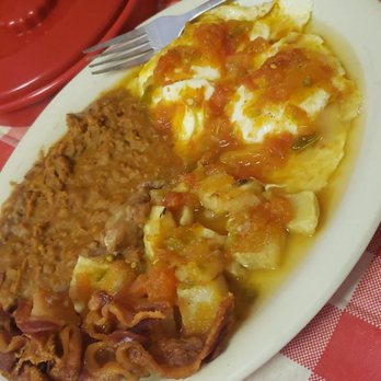 Cafe San Luis - Huevos Rancheros plate - Mexican Near Me - San Antonio, Texas Cafe San Luis - Huevos Rancheros plate - Mexican Near Me - San Antonio, Texas
