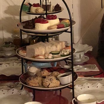 Robinsons Tea Room - Desserts Near Me - Stony Brook, New York