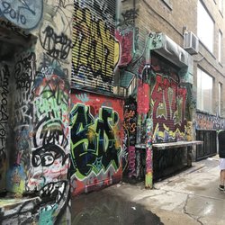 Guided Toronto - Graffiti Alley