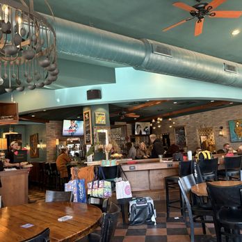 Jerry's - Inside - Sandwiches Near Me - Chicago, Illinois