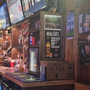 Carl's Place - a bar with televisions on the wall - Dive Bars Near Me - Des Moines, Iowa Carl's Place - a bar with televisions on the wall - Dive Bars Near Me - Des Moines, Iowa