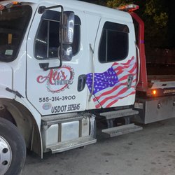 Ali's Towing