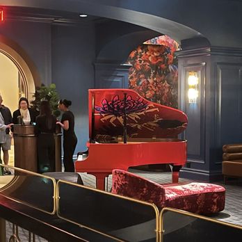 Bourbon Steak by Michael Mina - Piano - Steakhouses Near Me - Las Vegas, Nevada Bourbon Steak by Michael Mina - Piano - Steakhouses Near Me - Las Vegas, Nevada