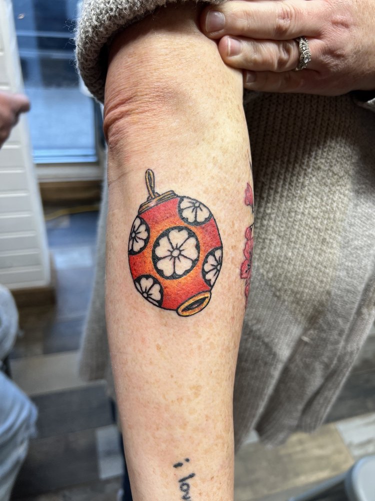 Tattoo Saloon Photos