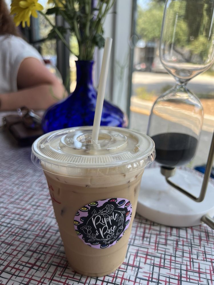 Ripple & Rose Cafe Logo