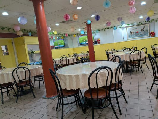 spicy & cloud restaurant by null