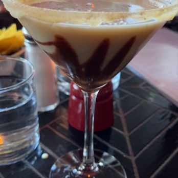 Caló Kitchen + Tequila - Mexican inspired cocktail - martini - Cocktail Bars Near Me - Costa Mesa, California Caló Kitchen + Tequila - Mexican inspired cocktail - martini - Cocktail Bars Near Me - Costa Mesa, California
