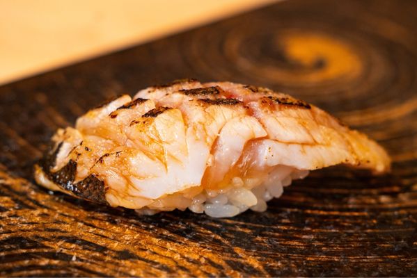 Sushi Tadokoro by null