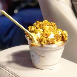 Vanilla Ice Cream Cone