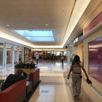 Central City Shopping Centre - Shopping Centers Near Me - Surrey, British Columbia