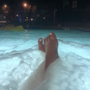 Kings Inn San Diego - Best part of the day jacuzzi - San Diego, CA