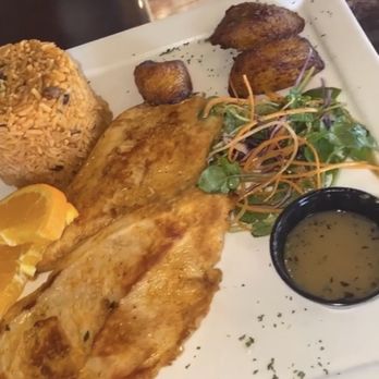 Zona De Cuba - Grilled chicken with rice/pigeon peas - Cuban Near Me - Bronx, New York Zona De Cuba - Grilled chicken with rice/pigeon peas - Cuban Near Me - Bronx, New York