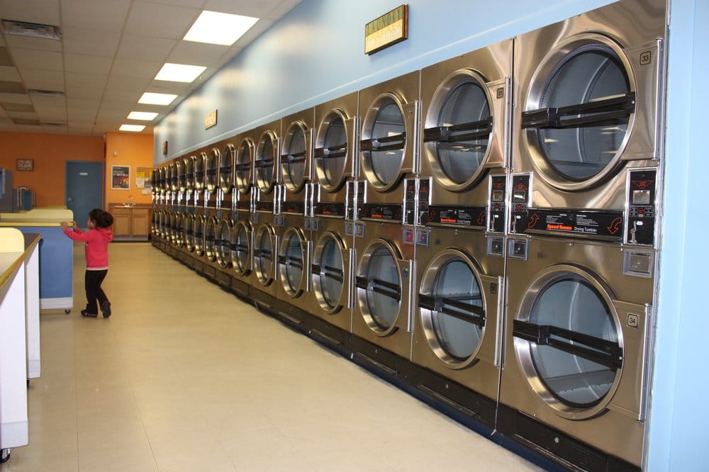 MR BUBBLE COIN LAUNDRY 29 Photos & 63 Reviews 2815 W Irving Park Rd