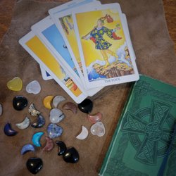 Driftless Mystic Arts - Tarot - Akashic - Reiki