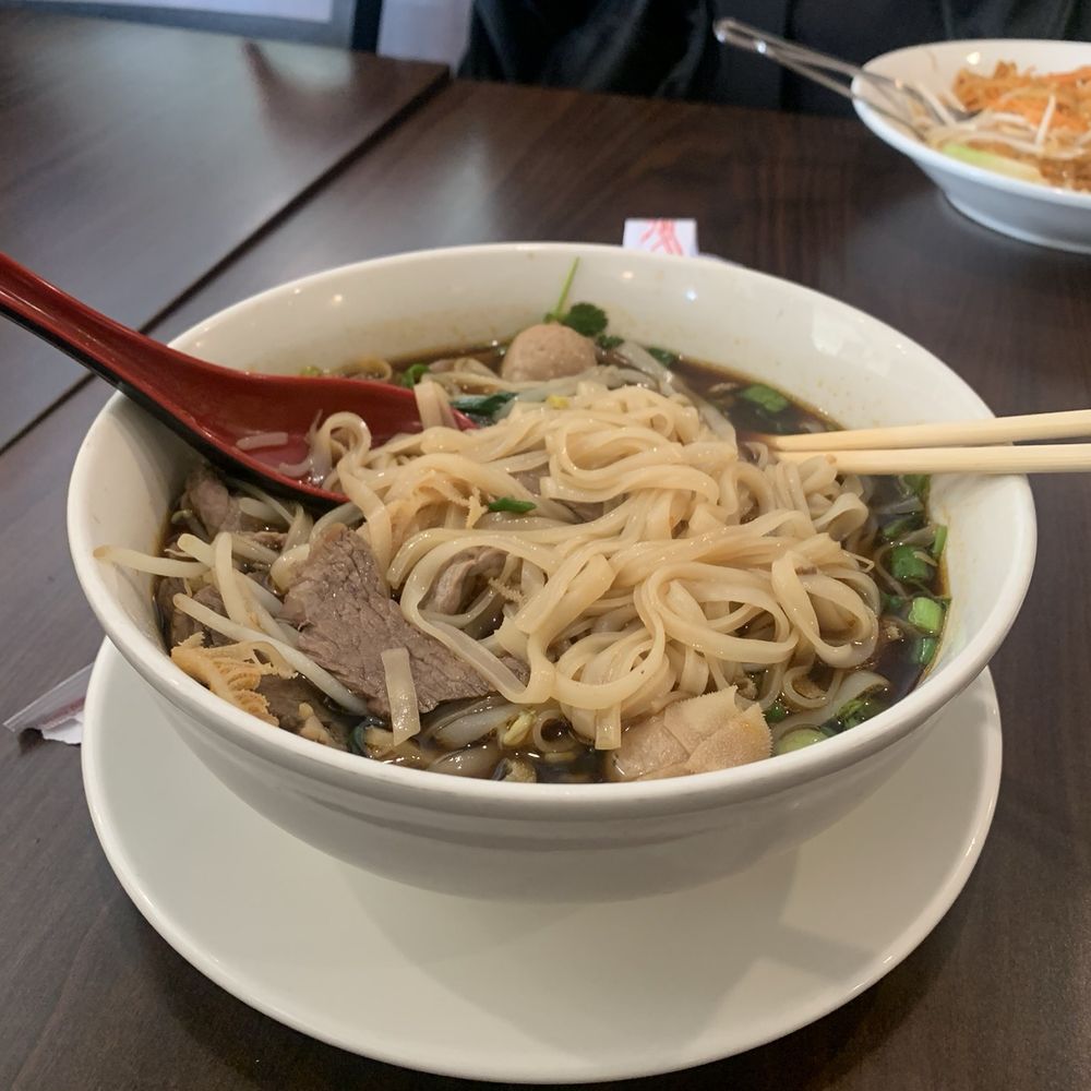 Lucky Thai Cuisine - 32. Thai Boat Beef Noodle Soup - Thai Near Me - Whittier, California Lucky Thai Cuisine - 32. Thai Boat Beef Noodle Soup - Thai Near Me - Whittier, California