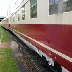Schnelltriebwagen  VT18.16 - Schade - das Technische Denkmal ist nicht fahrbereit und rostet hier vor sich hin