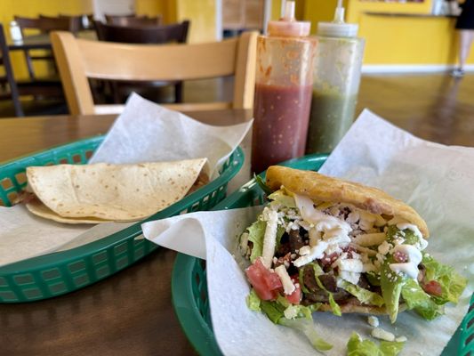 Taqueria Mi Tia by null