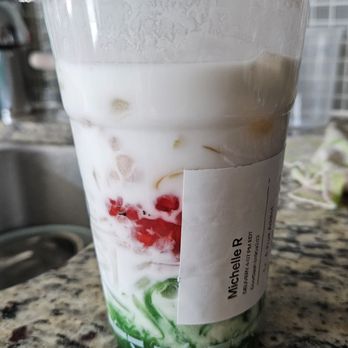 Bambu Baltimore - Fruit Addict (Ché), ice on the side. Coconut milk, coconut, toddy palm seed, longan, lychee, red tapioca, jackfruit, jello, + pandan jelly. - Bubble Tea Near Me - Baltimore, Maryland Bambu Baltimore - Fruit Addict (Ché), ice on the side. Coconut milk, coconut, toddy palm seed, longan, lychee, red tapioca, jackfruit, jello, + pandan jelly. - Bubble Tea Near Me - Baltimore, Maryland