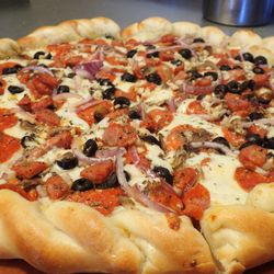 Blind Onion Pizza - Mouth watering pizza at Blind Onion Elko!