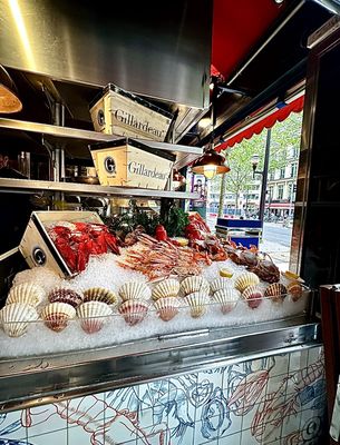 Grand Café Capucines by null