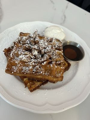 Caroline's on Main by null