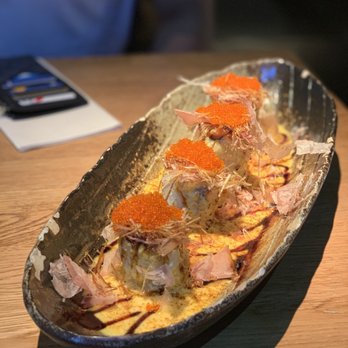 Dozo - Lava roll - Japanese Near Me - Soho, XGL Dozo - Lava roll - Japanese Near Me - Soho, XGL