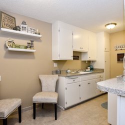 Garfield Manor Apartments