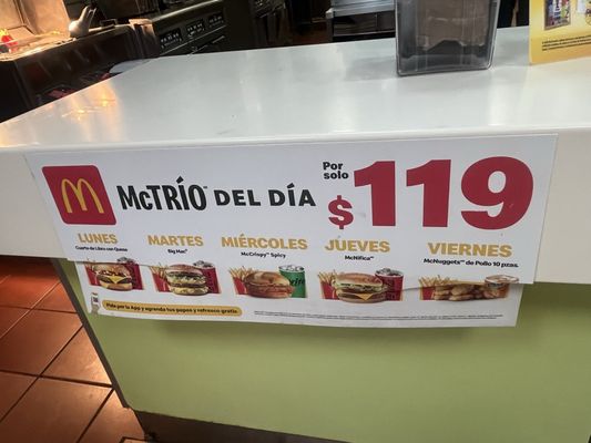 Menu photo 3 Mcdonald's Ensenada, BCN
