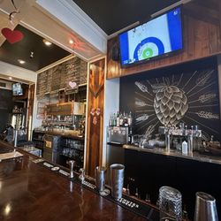 BREW'd Craft Pub - Bar area