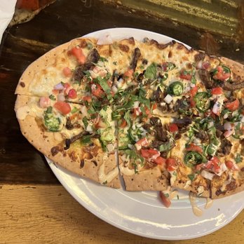 Willy McCoy's - Flatbread - American Near Me - Andover, Minnesota
