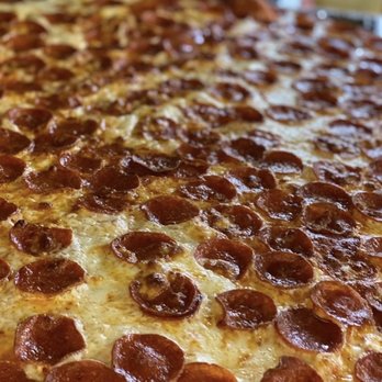 Studebakers Pizza & Tapwall - Pepperoni pizza - Pizza Near Me - Gatesville, Texas Studebakers Pizza & Tapwall - Pepperoni pizza - Pizza Near Me - Gatesville, Texas