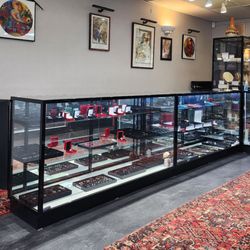 Silverdale Jewelry & Coin - Display case by entrance seating area (9/2/26)