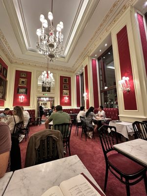 Café Sacher Wien by null