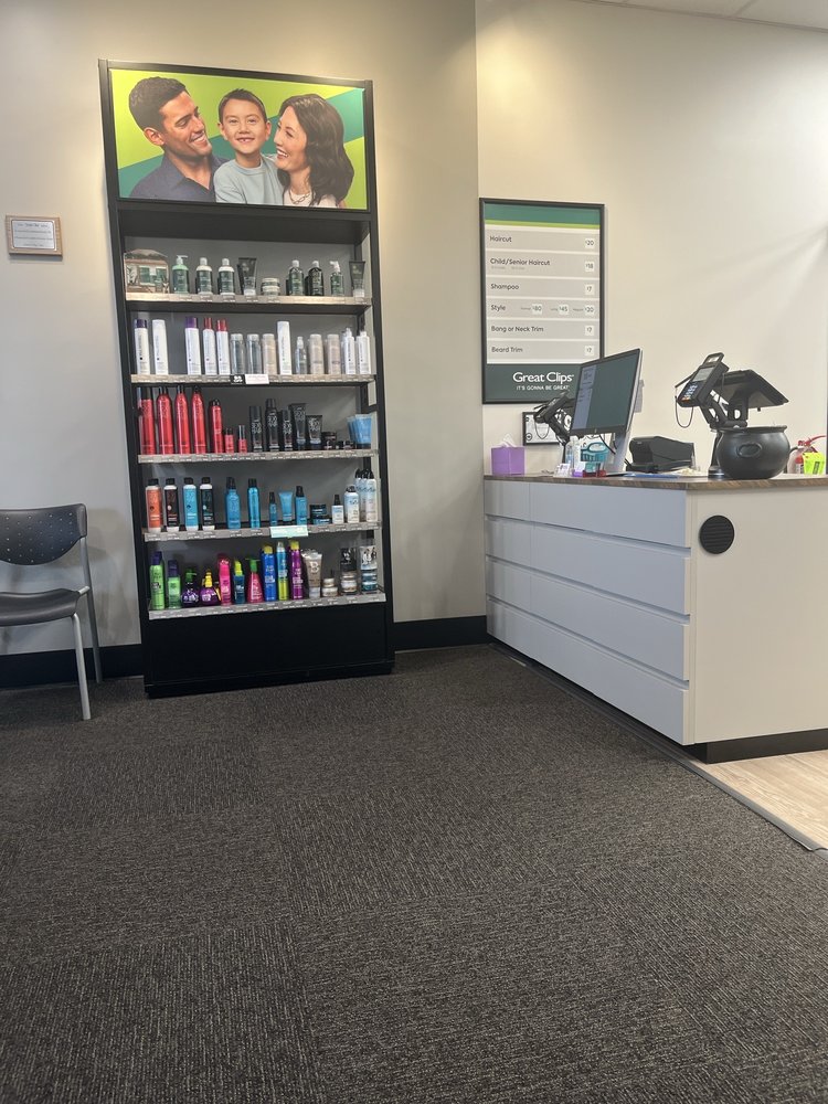 Great Clips Logo
