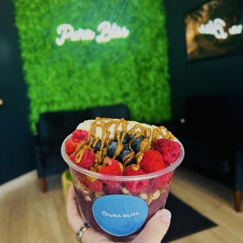 Pura Bliss - The Berry Bowl - Cafes Near Me - Cape Coral, Florida Pura Bliss - The Berry Bowl - Cafes Near Me - Cape Coral, Florida