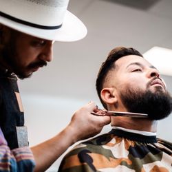 Prestigious Grooming Lounge - Beard trim