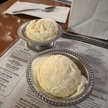 The Old Spaghetti Factory - Vanilla ice cream - Italian Near Me - Riverside, California