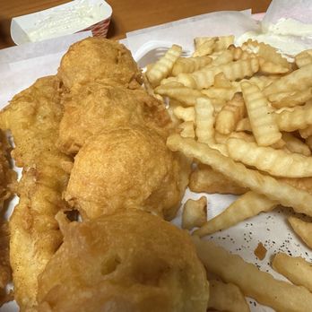 Tugboat Fish & Chips - Crispy fish and chips! - Fish & Chips Near Me - Lincoln, California Tugboat Fish & Chips - Crispy fish and chips! - Fish & Chips Near Me - Lincoln, California
