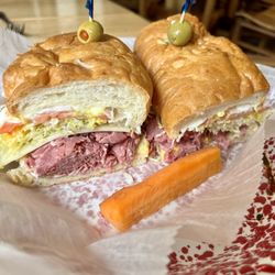 Pekadill's - Corn beef sandwich