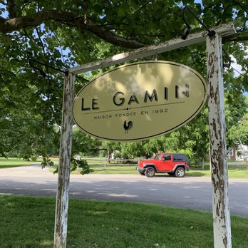 Le Gamin - Exterior sign - French Near Me - Sharon, Connecticut Le Gamin - Exterior sign - French Near Me - Sharon, Connecticut