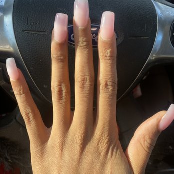 Bella Nails Spa - Nail Salons Near Me - Fredericksburg, Virginia