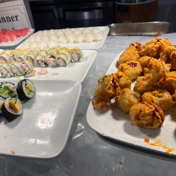 Emperor Asian Buffet - Deep fried cali roll was really yummy! - Chinese Near Me - Rancho Mirage, California