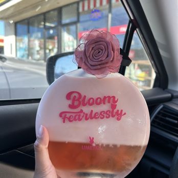 Ume Tea - Sunset Rose Milk Tea w/ Tea Jelly - Bubble Tea Near Me - Los Angeles, California Ume Tea - Sunset Rose Milk Tea w/ Tea Jelly - Bubble Tea Near Me - Los Angeles, California