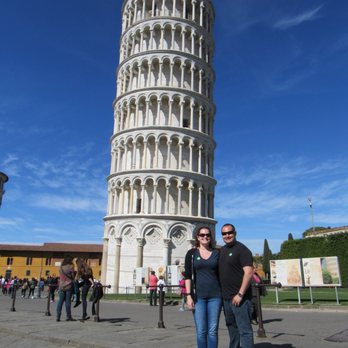 Leaning Tower di Cioffi Alfonso & C - Beautiful Spring day in Pisa - Italian Near Me - Pisa, PI