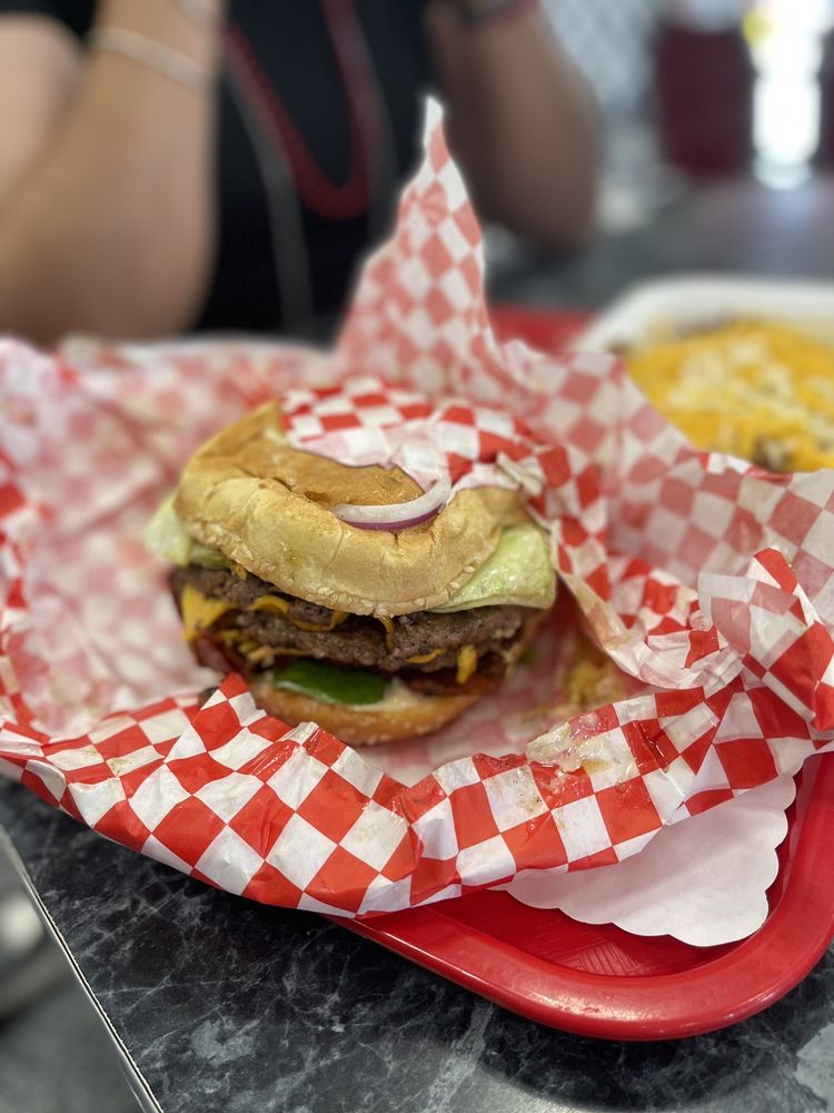 LEGENDS BURGERS Updated October 2024 379 Photos & 574 Reviews