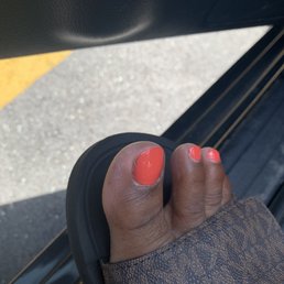 Though you can't tell. I did go in for a pedicure.