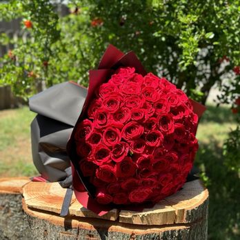 Pabelle Flowers - Valentine's Day - Floral Designers Near Me Pabelle Flowers - Valentine's Day - Floral Designers Near Me